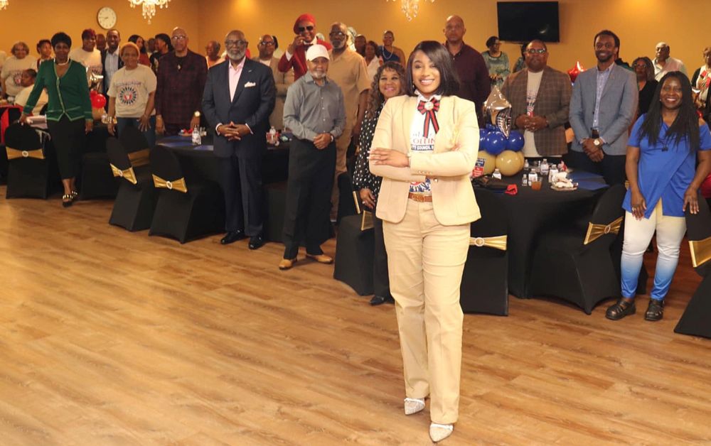 Beatrice Collins announced her candidacy before neighborhood leaders and supporters. (Source: Collins campaign)